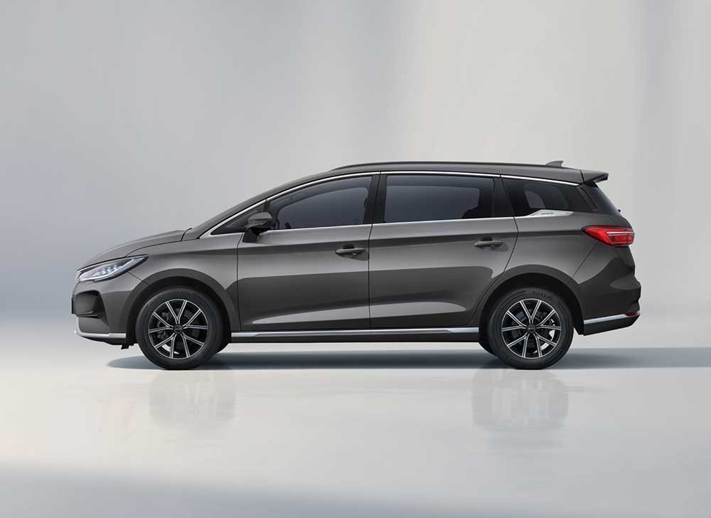 Harga BYD M6 di Klaten